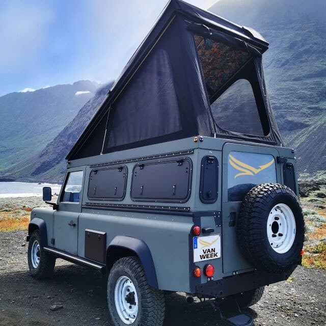 Toit relevable defender 110 angers nantes cholet instalateur van week the overlandies FaaQ aLUcAB rrc CONEPT (4)